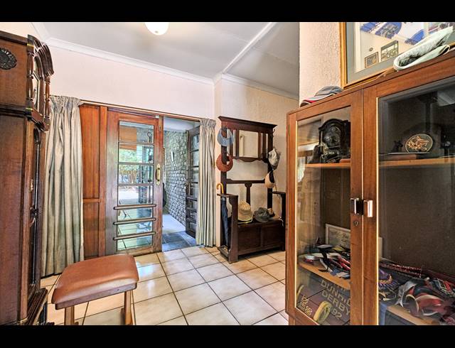 4 BEDROOM EQUESTRIAN PROPERTY FOR SALE IN SUN VALLEY